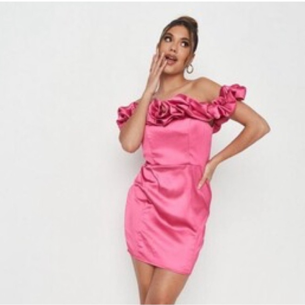 Misguided petite pink satin ruched Bardot mini dress size 4 EUC